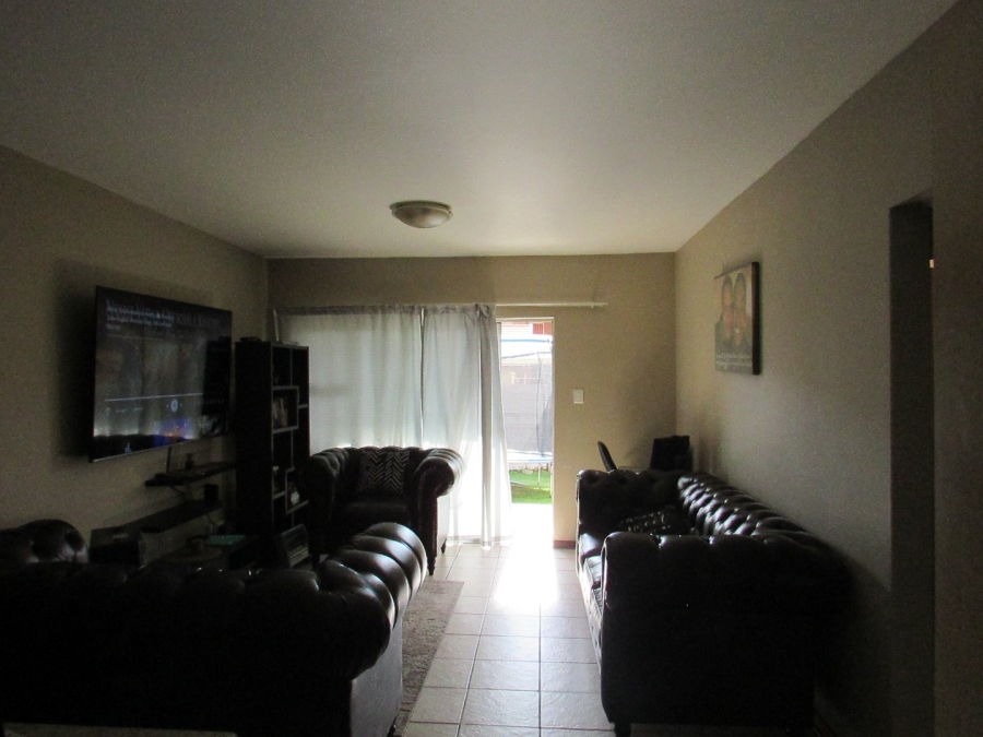 2 Bedroom Property for Sale in Pellissier Free State